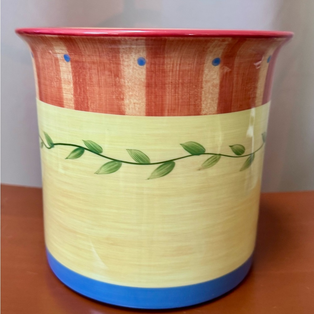Pfaltzgraff White Large Gadget Crock